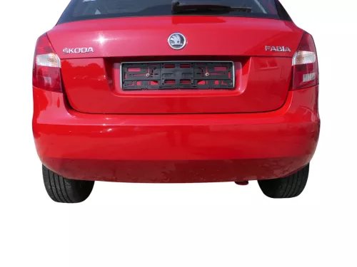 Fabia 5J Schrägheck Limousine Stoßstange hinten Heckstoßstange rot LF3K