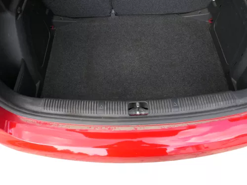 Fabia 5J Schrägheck Limousine Stoßstange hinten Heckstoßstange rot LF3K (186444)