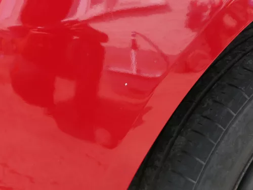 Fabia 5J Schrägheck Limousine Stoßstange hinten Heckstoßstange rot LF3K (186444)