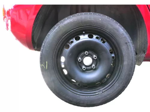 4x VW Polo 9N 6R Felgen Reifen 195/55 R15 85V Sommerreifen ca. 4-6mm