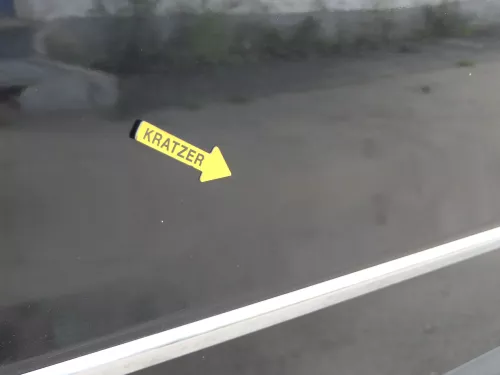 Passat 3C Kombi o. Limo Tür vorne rechts Beifahrer schwarz LC9X ohneAnbauteile (186473)