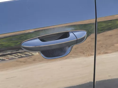 VW Passat 3C Kombi o. Limous Tür vorne links Fahrer schwarz LC9X -ohneAnbauteilr (186477)