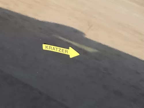 VW Passat 3C Kombi o. Limous Tür vorne links Fahrer schwarz LC9X -ohneAnbauteilr (186477)