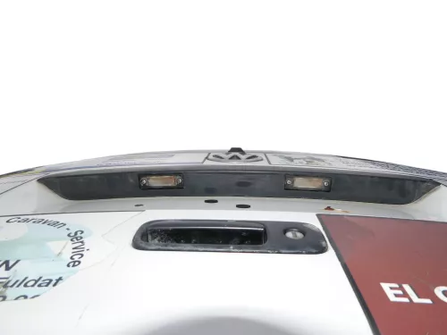 VW Caddy 2k Heckklappe mit Scheibe hinten weiß - LB9A OHNE Anbauteile (186494)