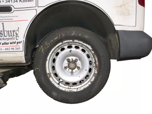 2x Felgen Caddy 2K 195/65 R15 Winterreifen Felge 6jx15H2 ET47 Reifen -ca.6-7,5mm (186537)