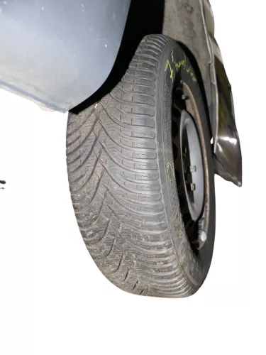 2x Felgen Caddy 2K 195/65 R15 Winterreifen Felge 6jx15H2 ET47 Reifen -ca.6-7,5mm (186537)