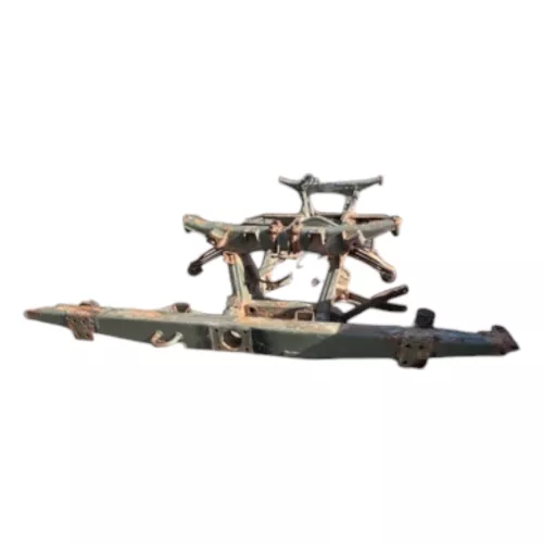 VW Iltis Achse Hinterachse Achsträger Aggregateträger Vorderachse Fahrgestell (171938)