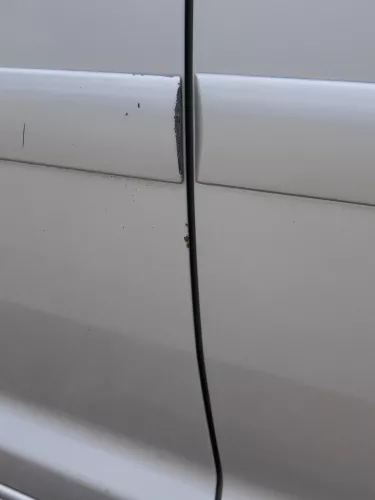 VW Touran 1T 1T3 Tür vorne links Fahrertür silber LA7W -OHNE Anbauteile - ROST (186546)