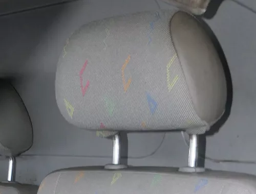 1x VW T5 Sitz vorne vorn links oder rechts Kopfstütze (104199)