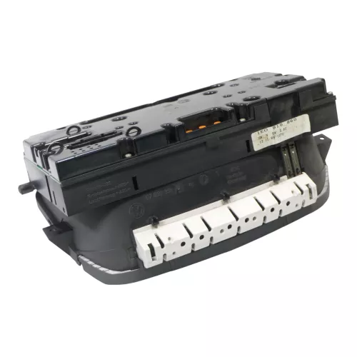 VW Golf 3 Tacho Tachometer Kombiinstrument 10.000km 1E0919860 (149919)