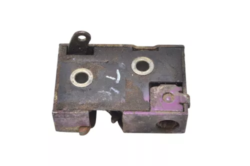 VW T4 Heckschloß Schloß unten links rechts an der Flügeltür Fanghaken 701827635 (158417)