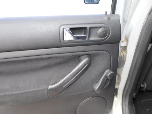 1x VW Golf 4 1J Limousine Türverkleidung Verkleidung Tür hinten links schwarz (186647)