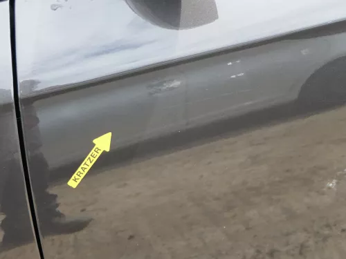 VW Passat 3C Kombi o. Limous Tür vorne links Fahrer schwarz LC8X -ohneAnbauteilr (186672)