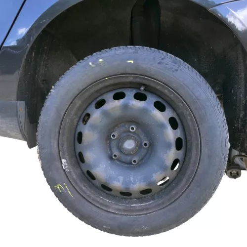 4x VW Passat 3C Golf Reifen Winterrreifen M&S 205/55 R16 91H Felgen ca.5mm (186790)