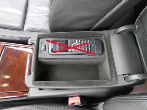 Audi A6 4F C6 Mittelarmlehne Armlehne original soul schwarz Leder S-line Telefon (187040)