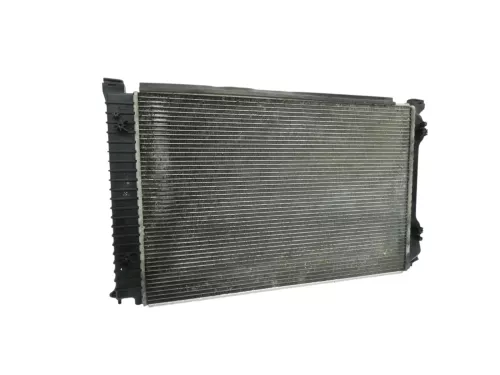 Audi A6 4F Kühler 4F0121251D Wasserkühler Automatik BVJ 4,2 8 Zylinder ## (187062)