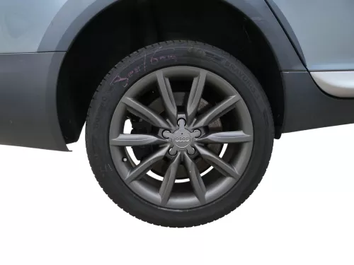 4x A6 4F Alufelgen Sommerreifen Reifen Felgen 245/45 R18 Y XL 6-8mm 4F0601025BN (187191)