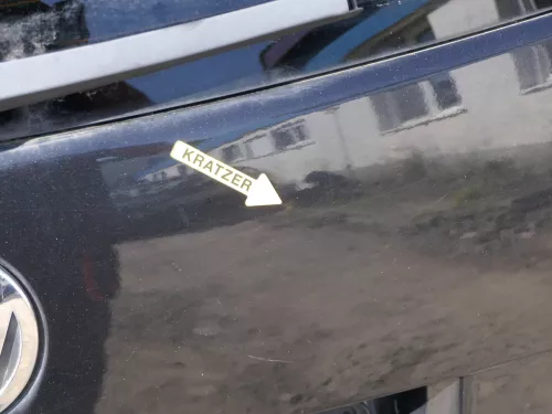 VW Touran Heckklappe Kofferraumklappe hinten schwarz metallic LC9X + Scheibe (187193)