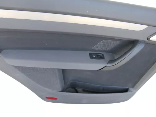 VW Touran 1x Türverkleidung Verkleidung Tür hinten links anthrazit / schwarz (187198)