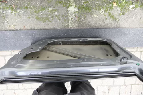 VW Touran 1T 1T3 Tür vorne rechts Beifahrertür grau LD7X - ohne Anbauteile grau (118359)